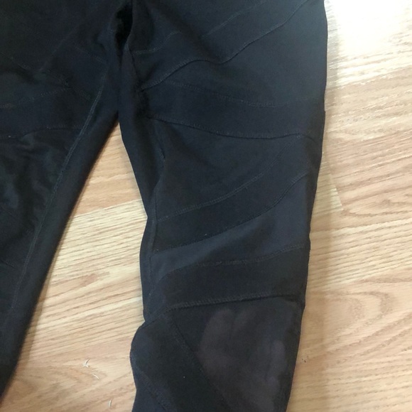 Black Mesh Leggings - Picture 3 of 4